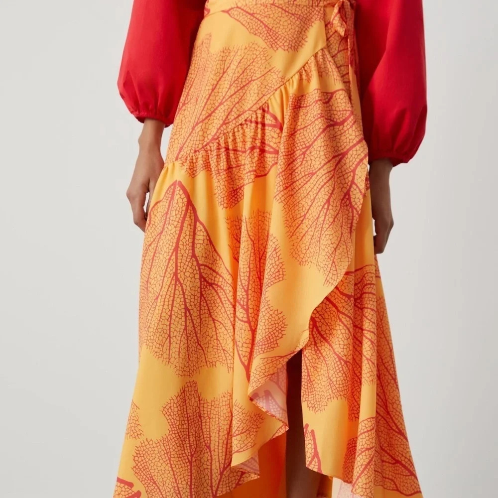 NWT Hutch Printed Wrap Skirt Orange Coral Print Medium - Picture 2 of 4